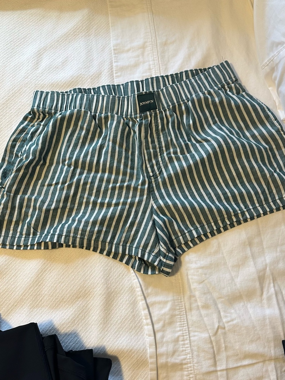 JONIYIN Green and White Striped Women’s Lounge Shorts - Elastic Waist